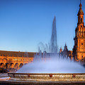 Plaza de Espana fountain